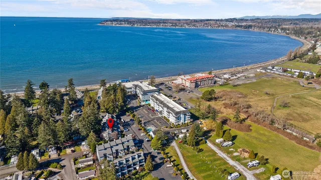$369,950 | 7806 Birch Bay Drive, Unit 614, Blaine, WA 98230
