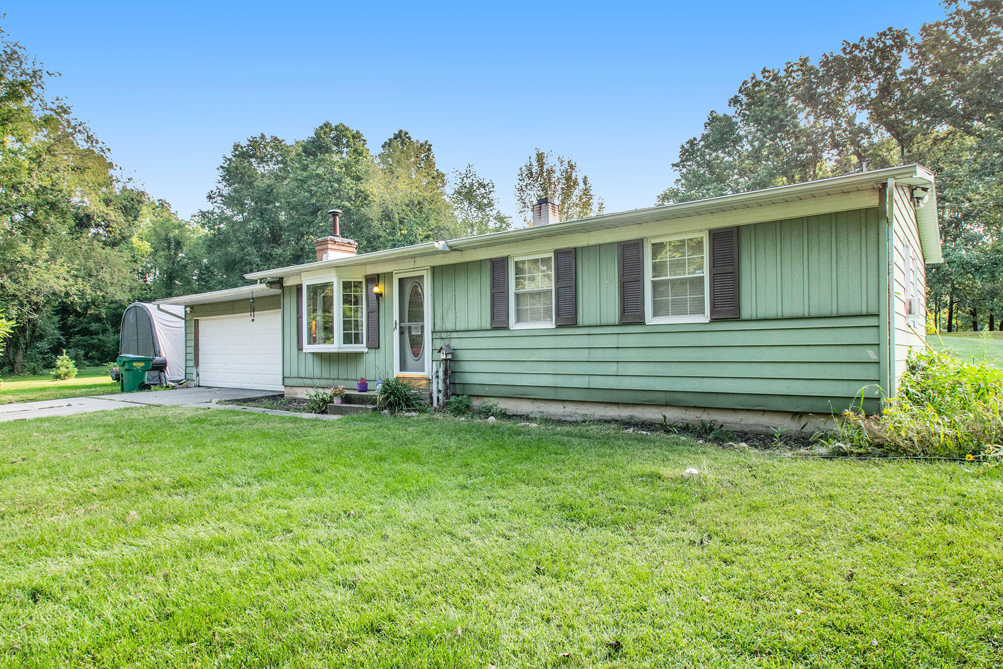 68727 Birch Road Jones, MI 49061 - Photo 2 of 20 DSC_4702