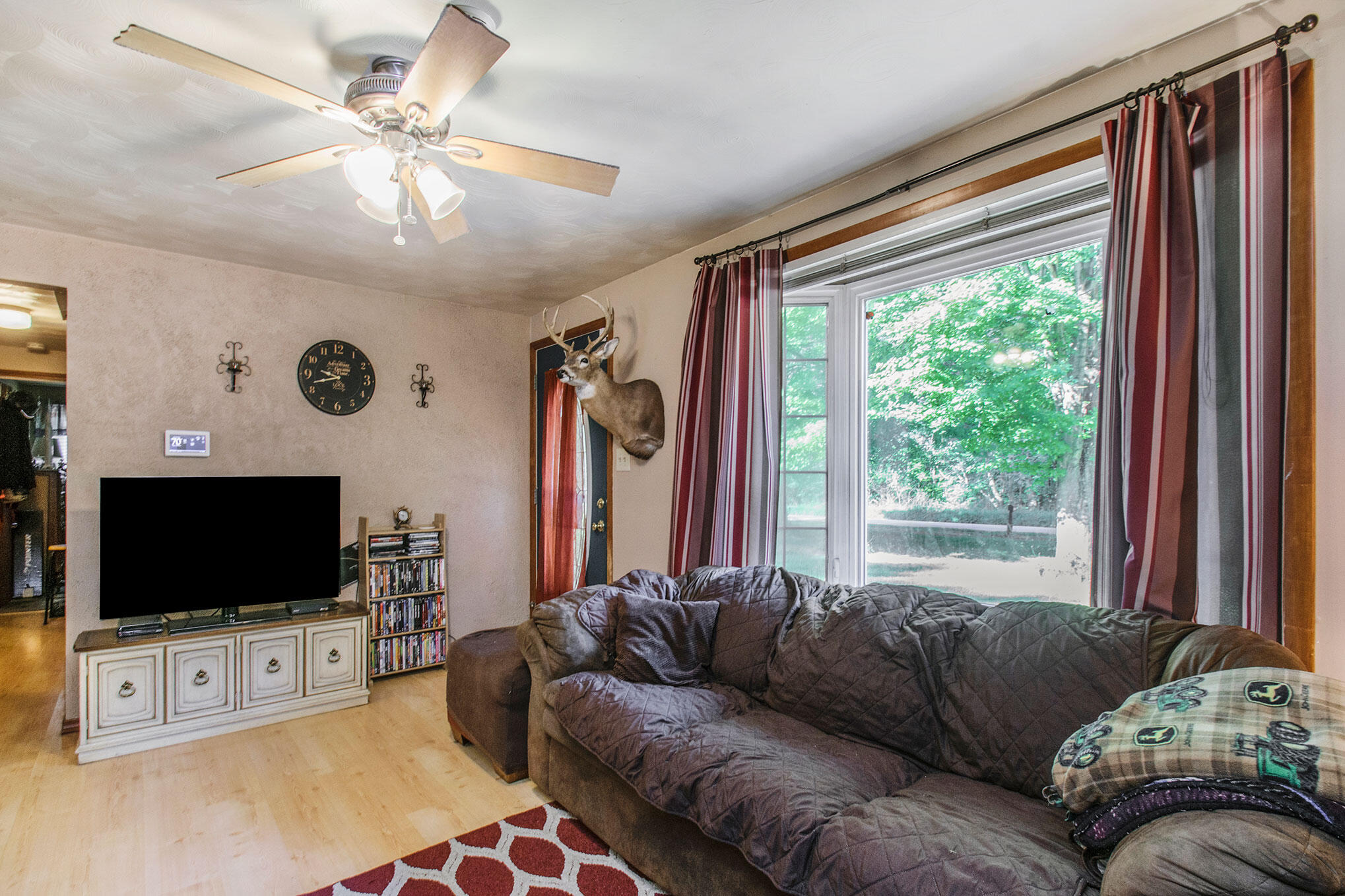 68727 Birch Road Jones, MI 49061 - Photo 6 of 20 DSC_4711