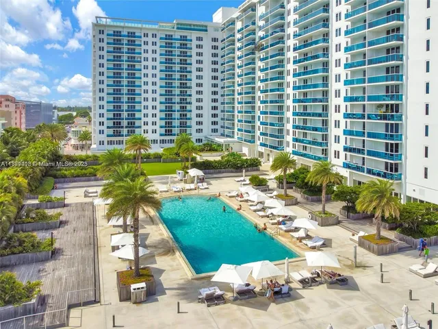 $3,750 | 2301 Collins Avenue, Unit 420, Miami Beach, FL 33139