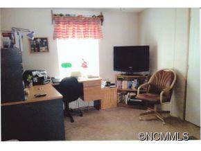 207 Jody Cove Road Canton, NC 28716 - Photo 12 of 24 Gallery Image 12