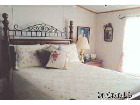 207 Jody Cove Road Canton, NC 28716 - Photo 10 of 24 Gallery Image 10