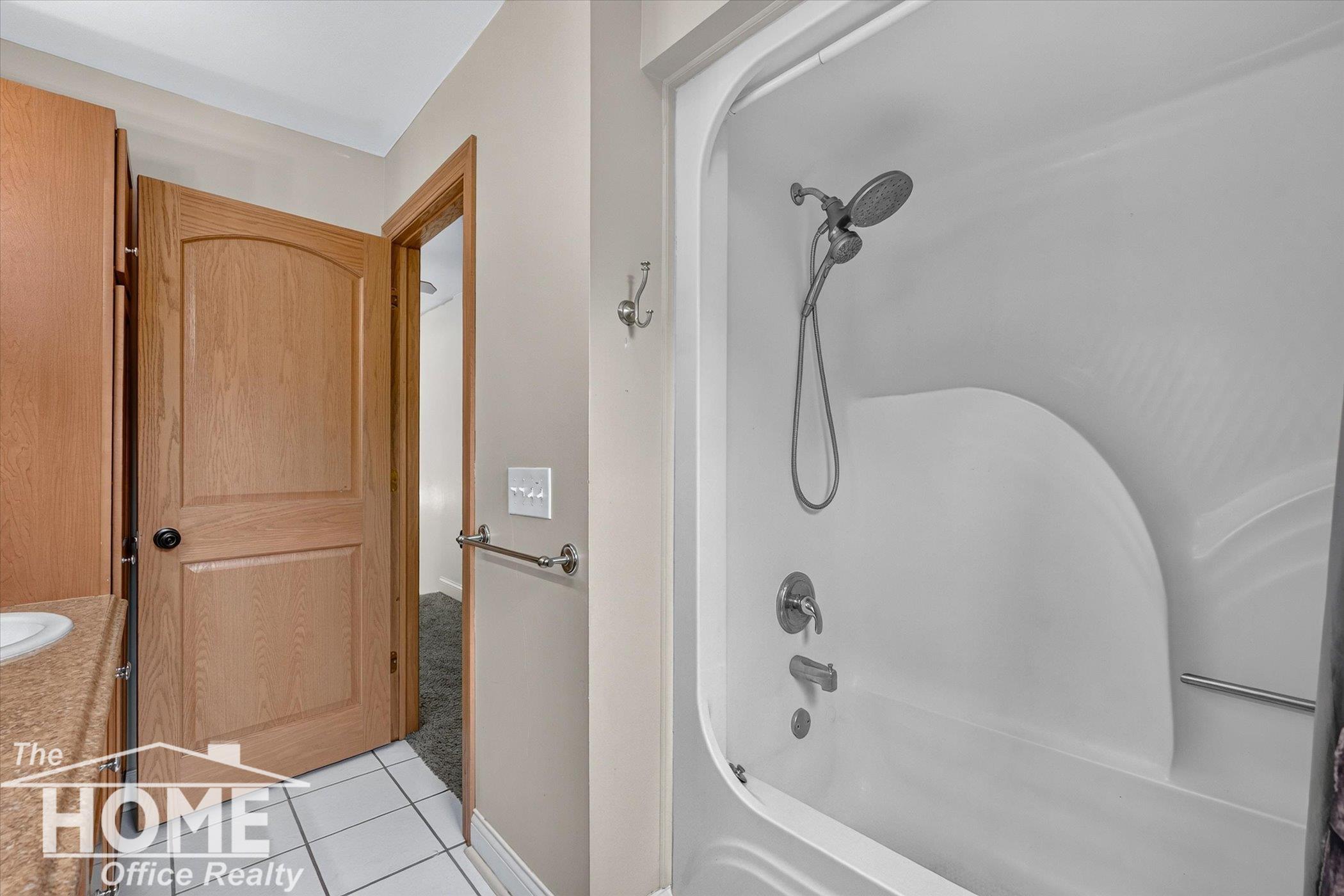 3323 South M-52 Road Owosso, MI 48867 - Photo 29 of 75 50213396-000c4cef-f920-4343-a3a4-284fabde7db7.JPG