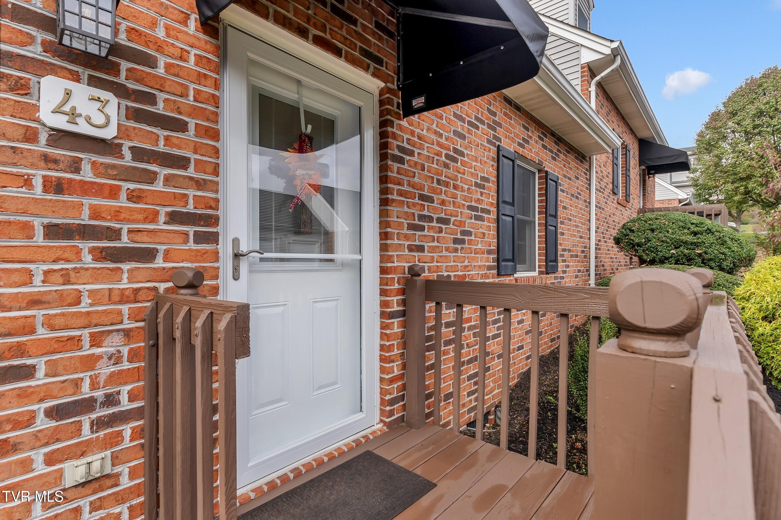 2700 Indian Ridge Road, Unit 43 Johnson City, TN 37604 - Photo 5 of 28 5_arw06796