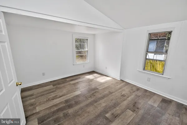 $155,500 | 7 Cove Street, Crisfield, MD 21817