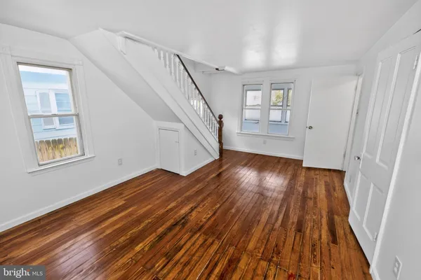 $155,500 | 7 Cove Street, Crisfield, MD 21817