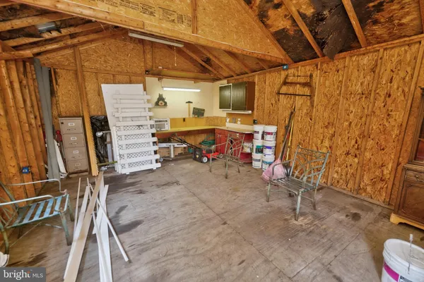 $155,500 | 7 Cove Street, Crisfield, MD 21817