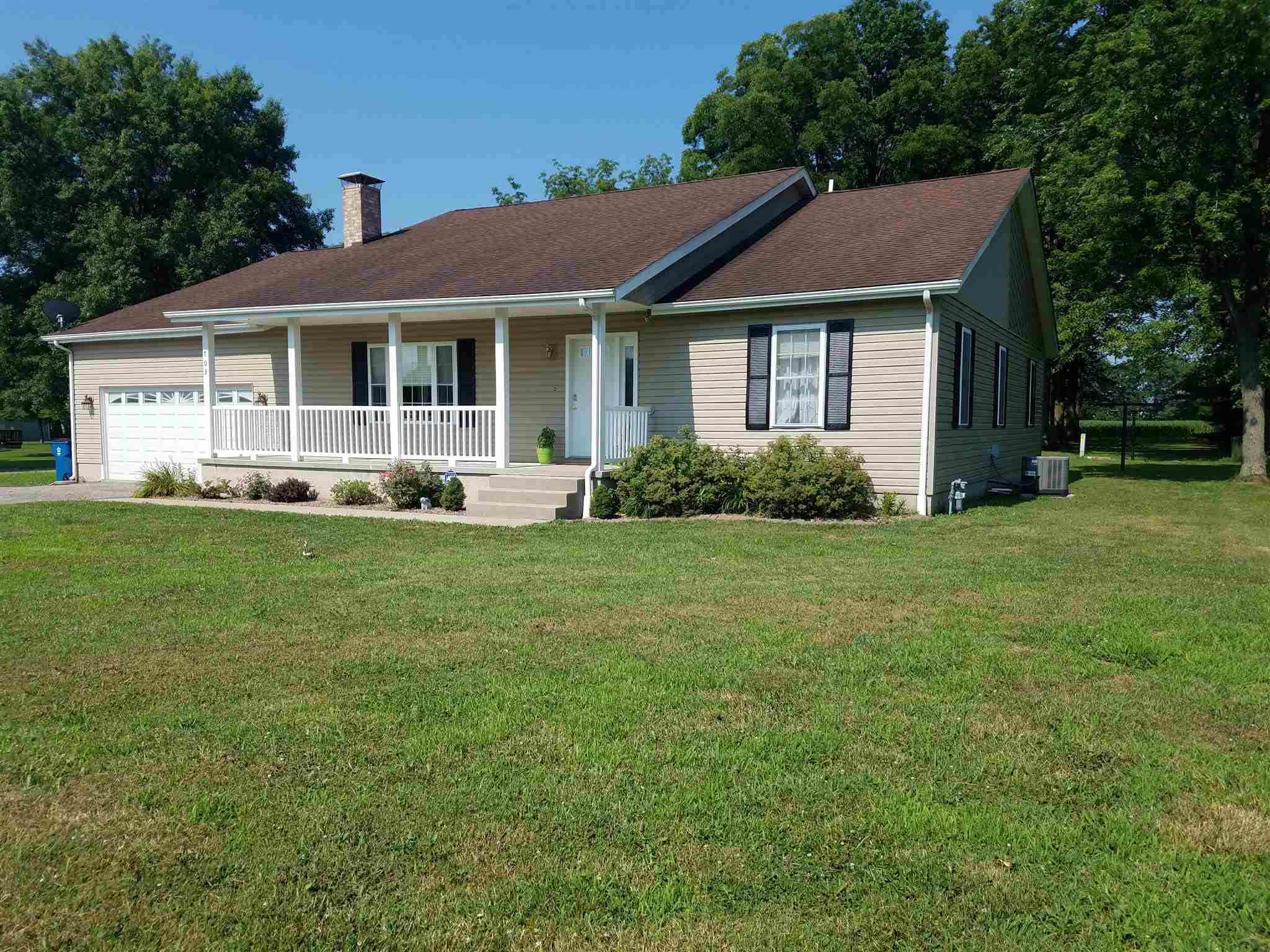 703 South Main Street Belle Rive, IL 62810 - Photo 18 of 18