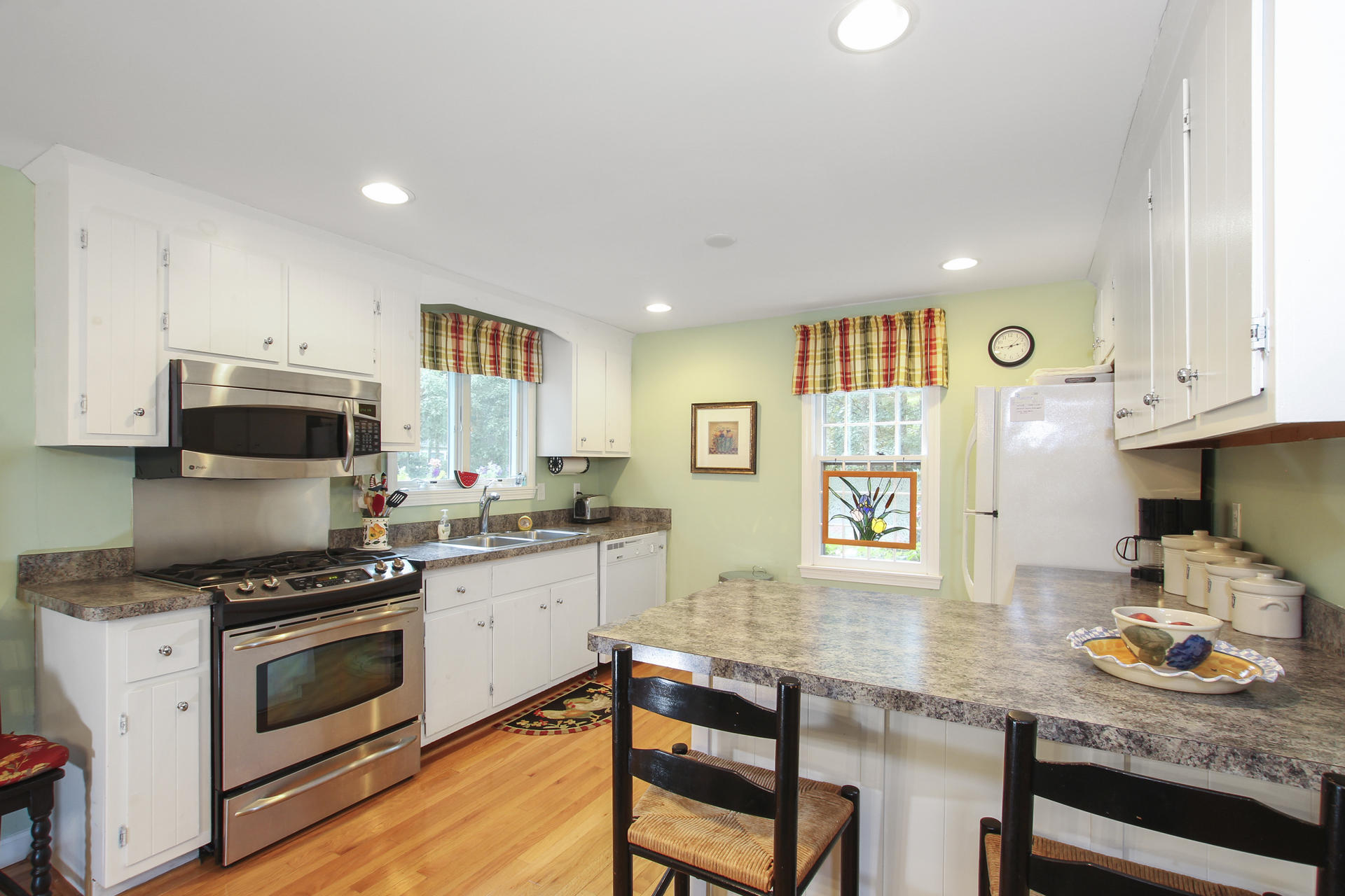 89 Amos Landing Road Mashpee, MA 02649 - Photo 8 of 28 007-photo-kitchen-7464610