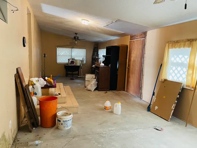 $39,900 | 2146 Kruse Drive, Marion, KS 66861