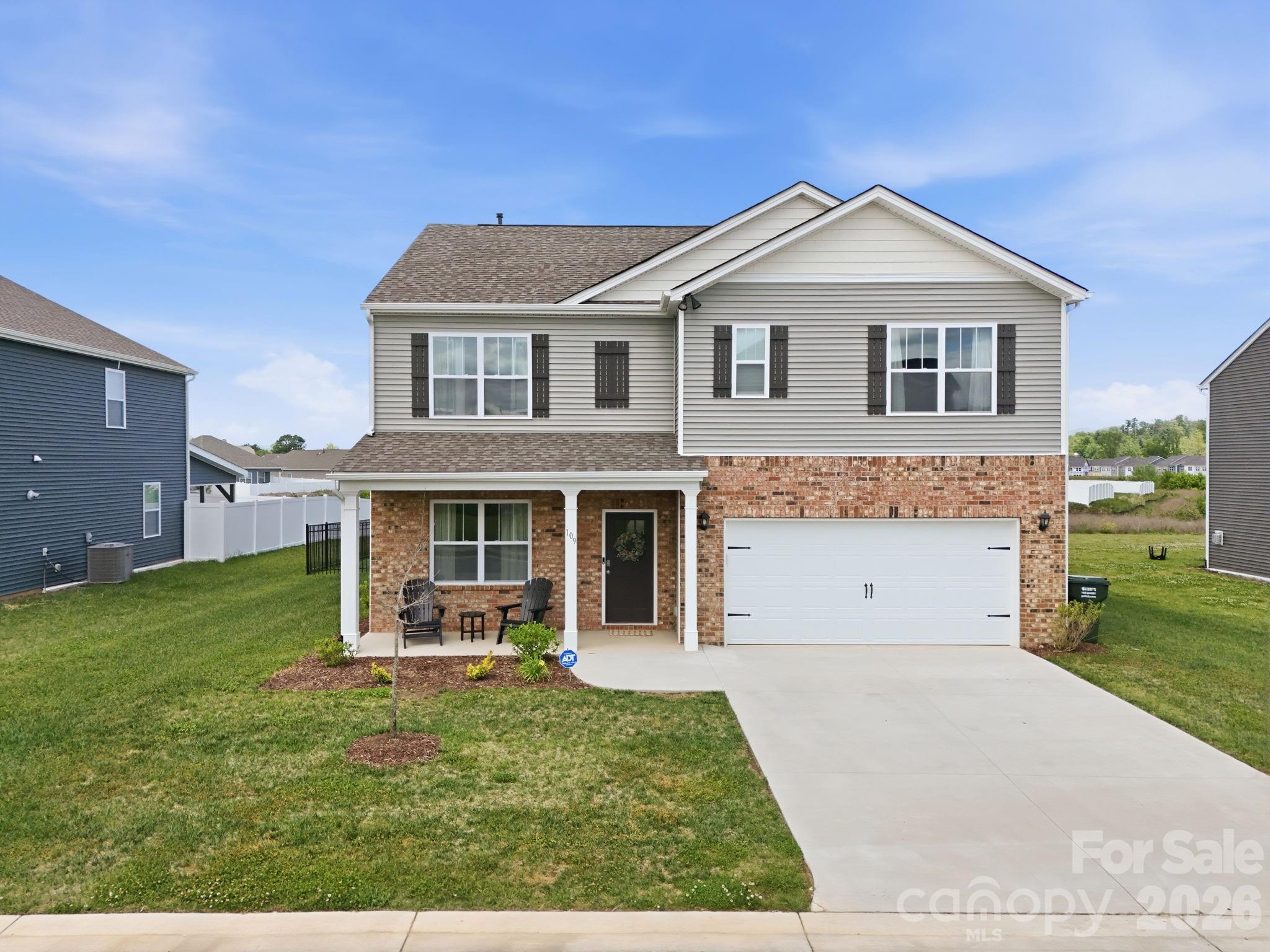 109 Shorthorn Road Fletcher, NC 28732 - Photo 3 of 26