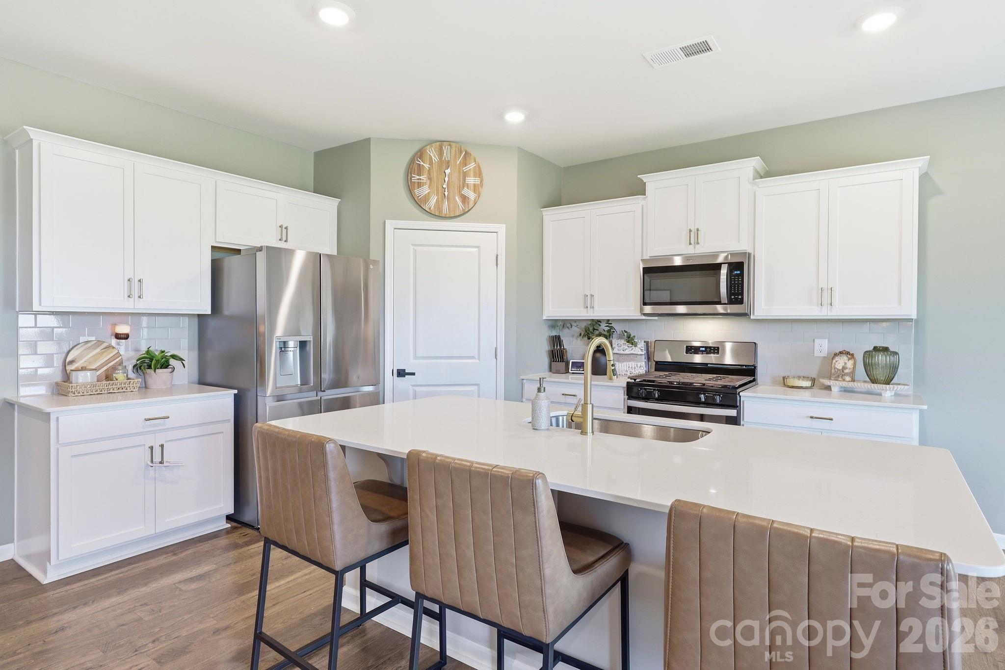 109 Shorthorn Road Fletcher, NC 28732 - Photo 4 of 26