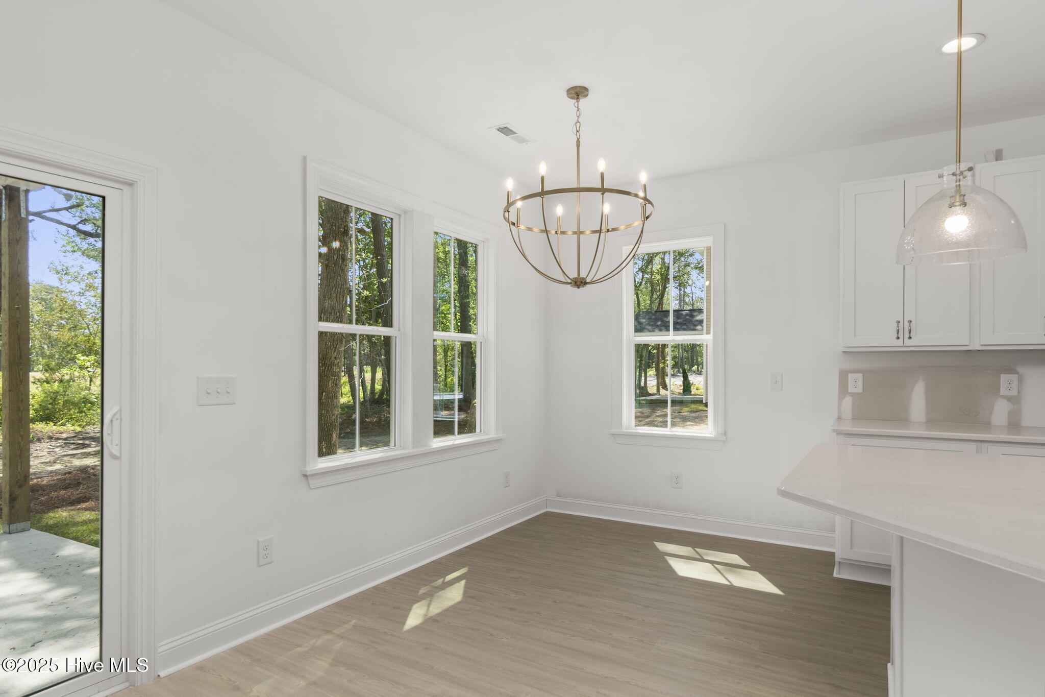 347 McCabe Road Morehead City, NC 28557 - Photo 13 of 45 Kitchen/Dining