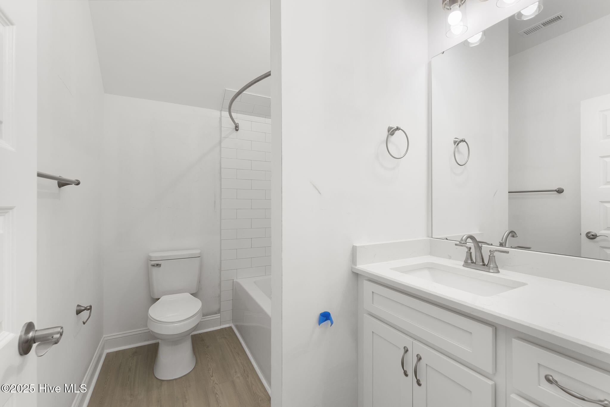 347 McCabe Road Morehead City, NC 28557 - Photo 21 of 45 Bathroom 2