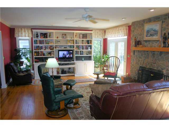 2401 Brixton Road Upper Arlington, OH 43221 - Photo 9 of 12