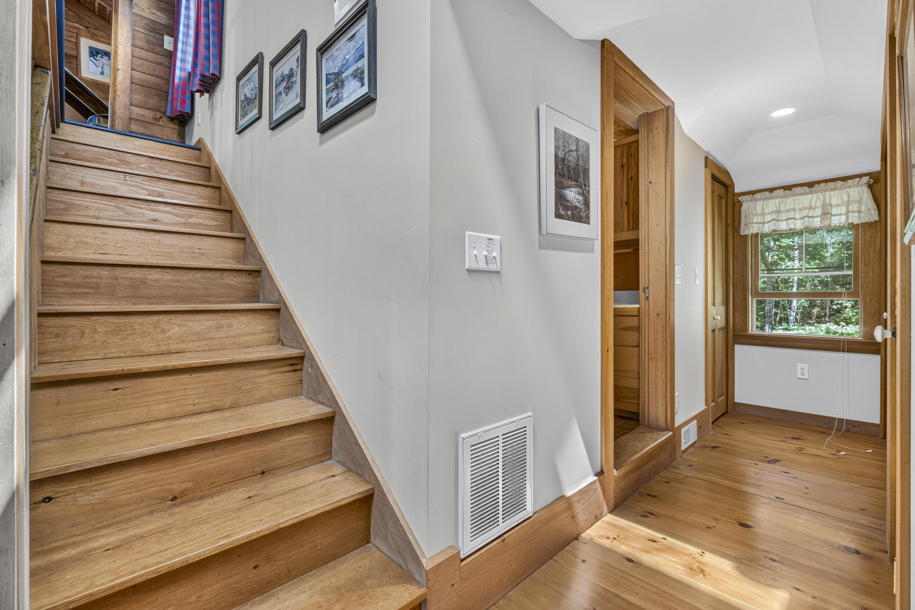 5 Shipley Road South Bristol, ME 04568 - Photo 24 of 39 photos_high_resolution_5_Shipley_Rd_0147