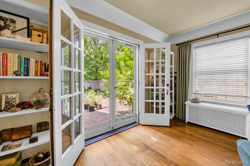 1365 Harvard Road Grosse Pointe Park, MI 48230 - Photo 8 of 44