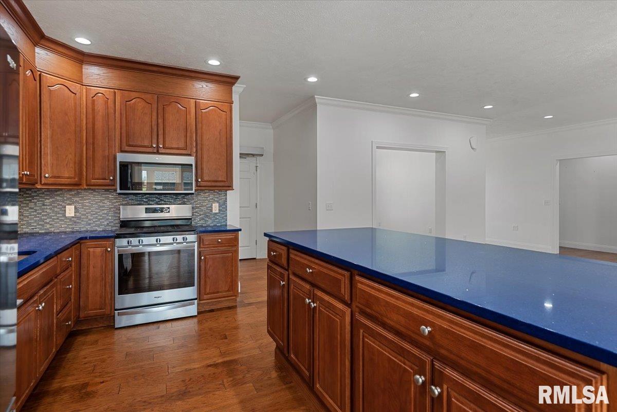 3516 Fernwood Drive Springfield, IL 62711 - Photo 13 of 68