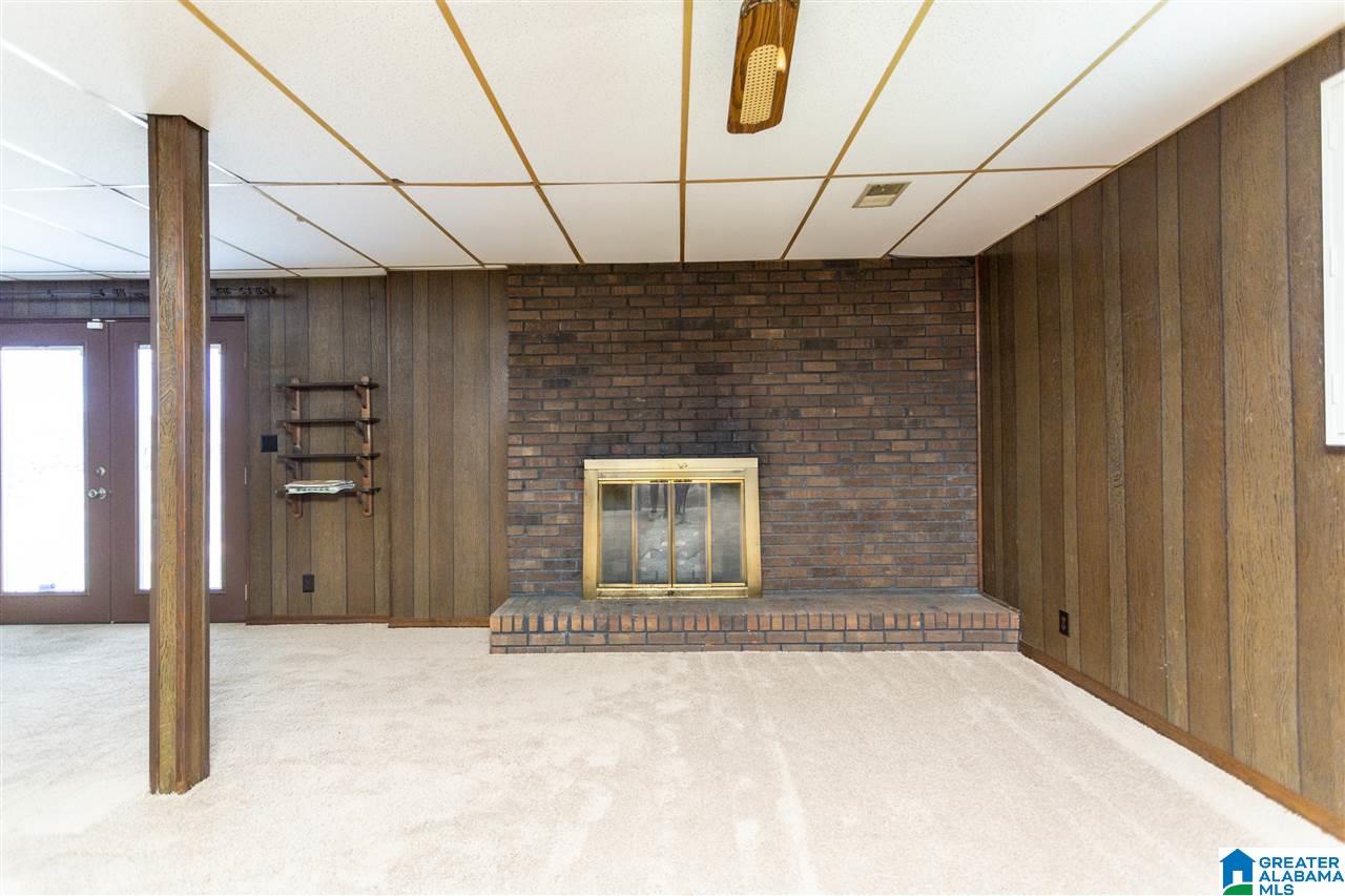 433 7th Avenue Pleasant Grove, AL 35127 - Photo 12 of 39