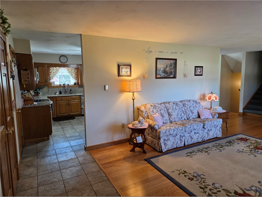 1506 Marshall Road Waterloo, NY 13165 - Photo 3 of 44