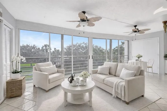 $190,000 | 9220 Southwest 14th Street, Unit 3304, Boca Raton, FL 33428