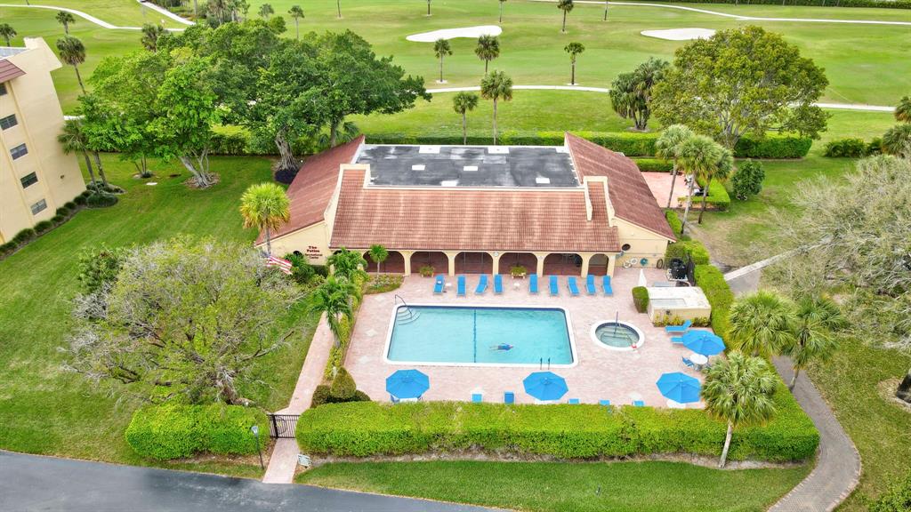 9220 Southwest 14th Street, Unit 3304 Boca Raton, FL 33428 - Photo 45 of 46 an aerial view of a house