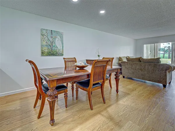 $229,900 | 414 Cerromar Circle South, Unit 152, Venice, FL 34293