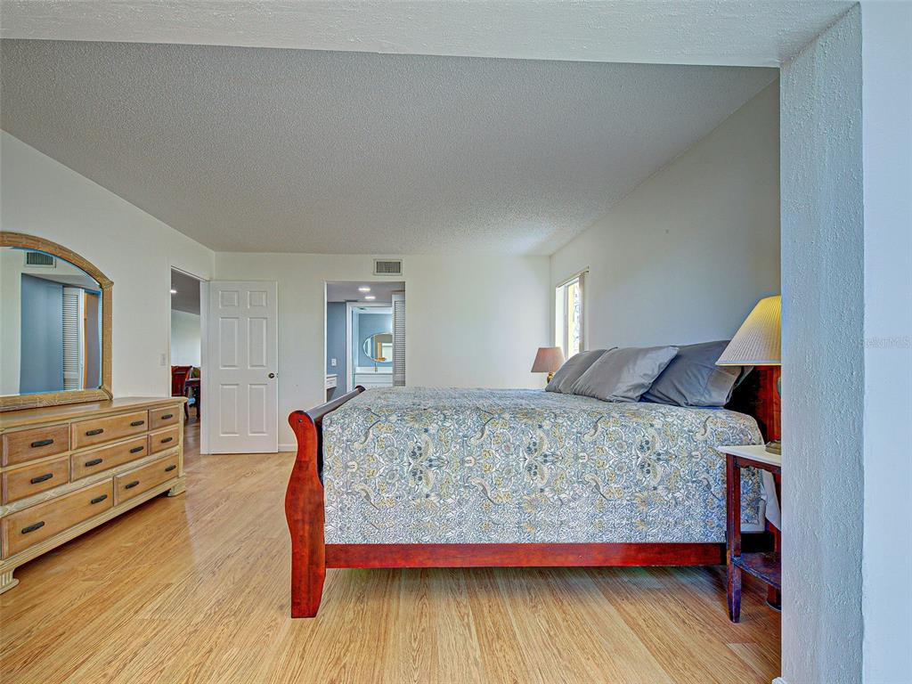 414 Cerromar Circle South, Unit 152 Venice, FL 34293 - Photo 19 of 52