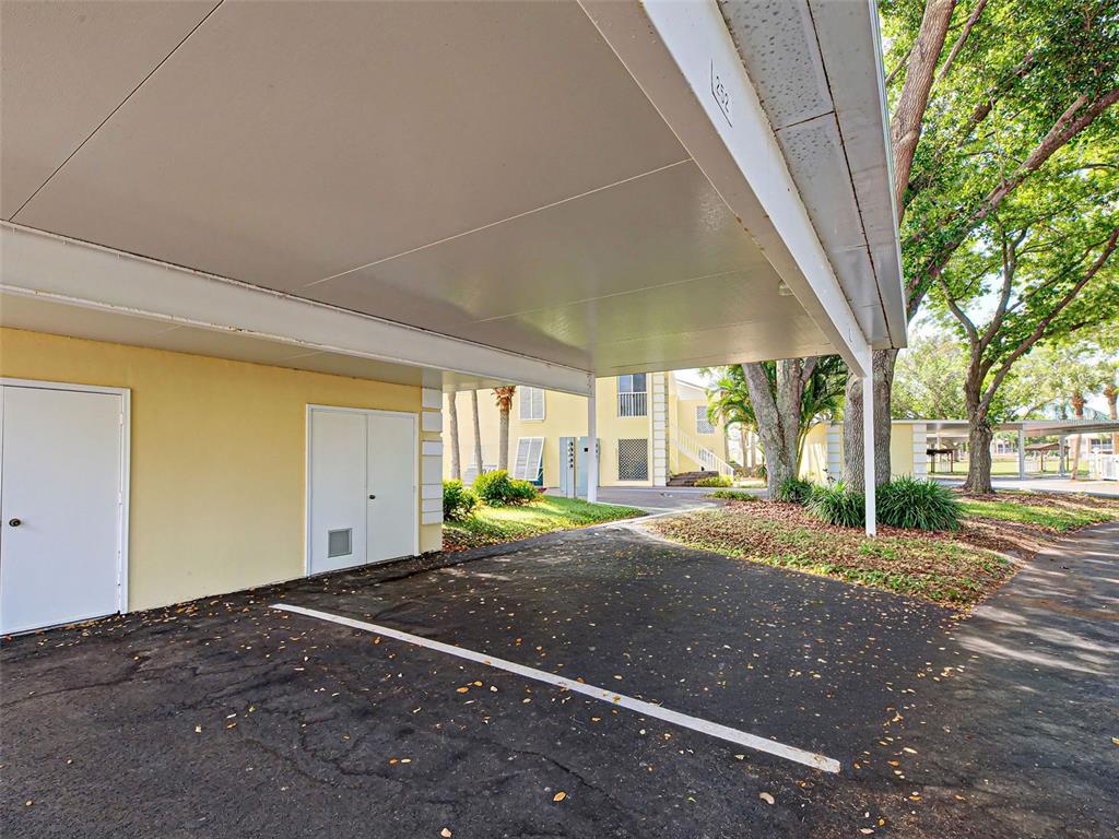 414 Cerromar Circle South, Unit 152 Venice, FL 34293 - Photo 45 of 52