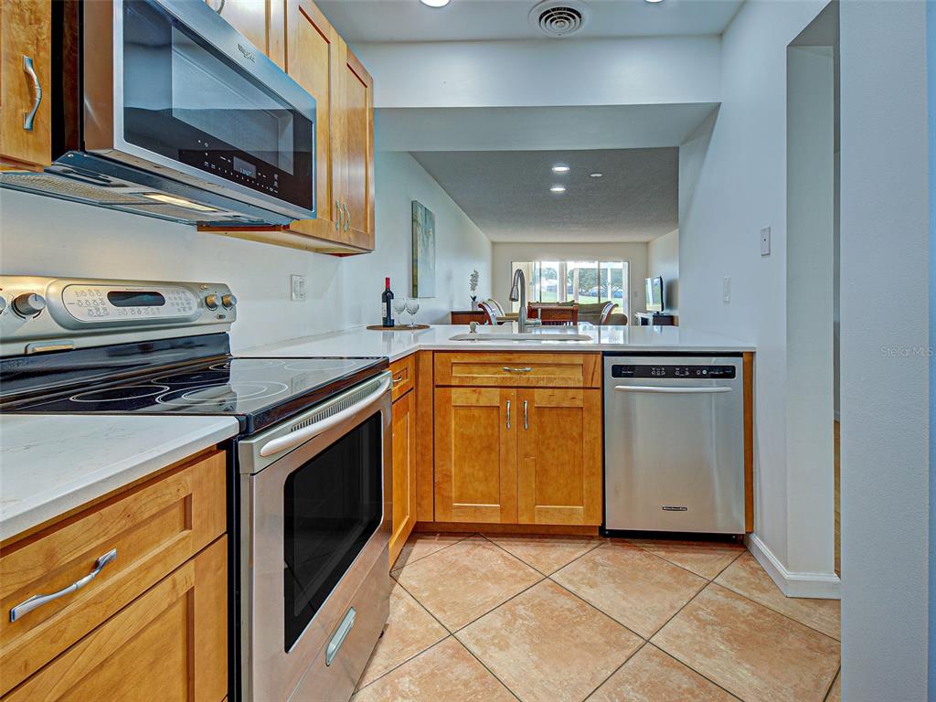 414 Cerromar Circle South, Unit 152 Venice, FL 34293 - Photo 5 of 52
