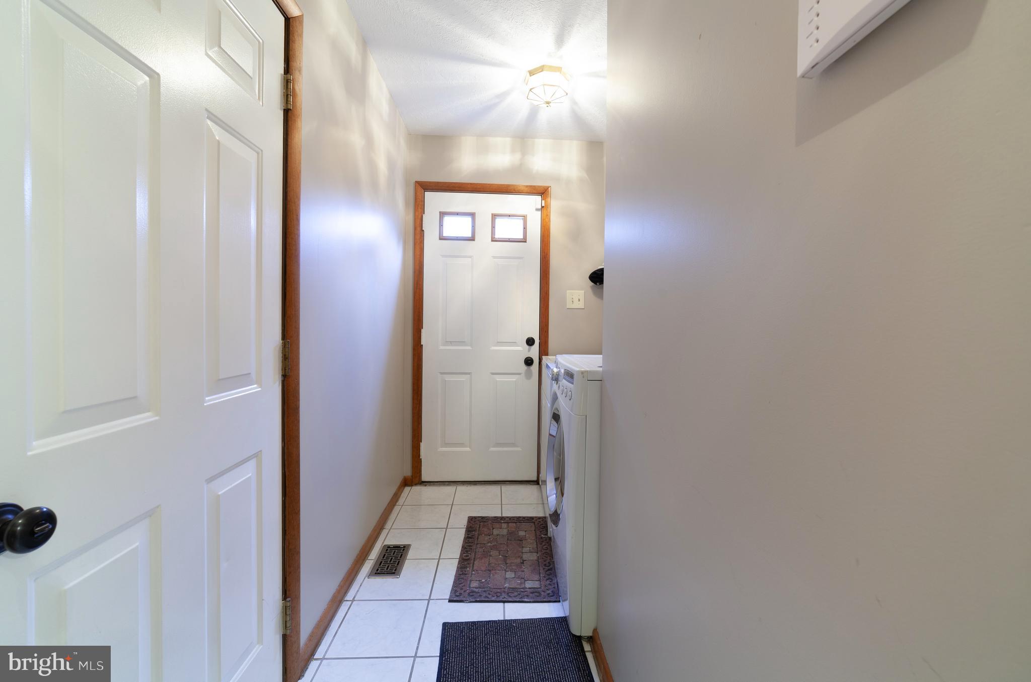 2624 Neudecker Road Westminster, MD 21157 - Photo 16 of 38