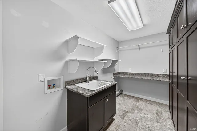 $375,000 | 2225 Treys Trail, Mishawaka, IN 46545