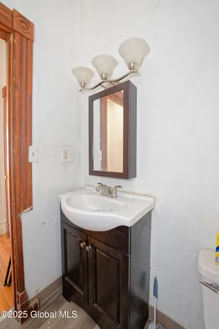 $239,000 | 113 Lark Street, Albany, NY 12210