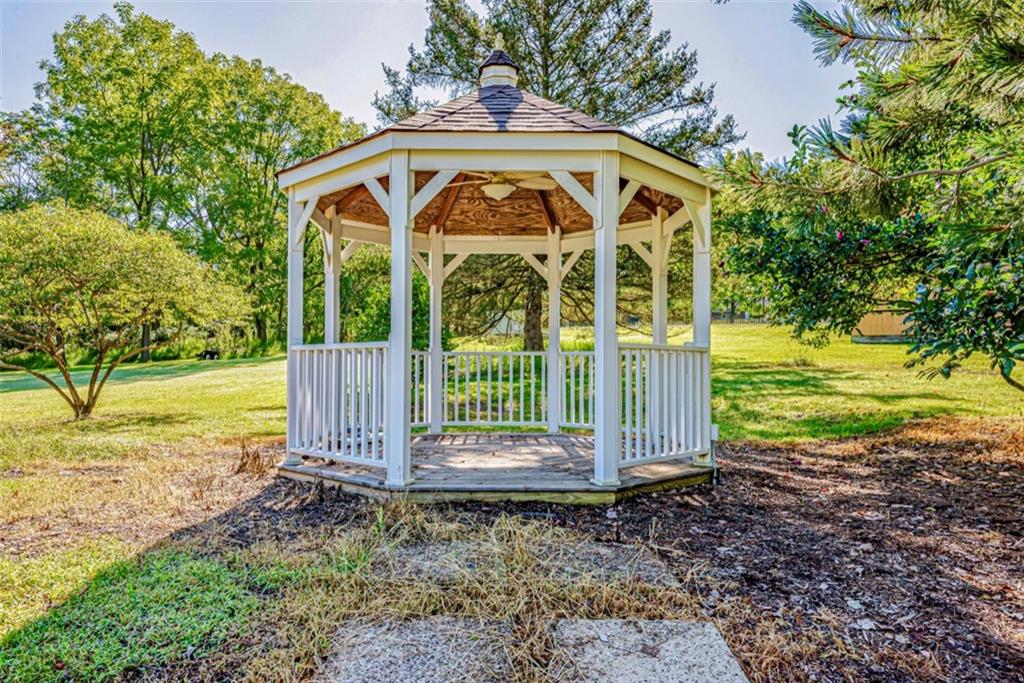 121 Sampson Drive Apollo, PA 15613 - Photo 20 of 33 a front view of a house with a yard