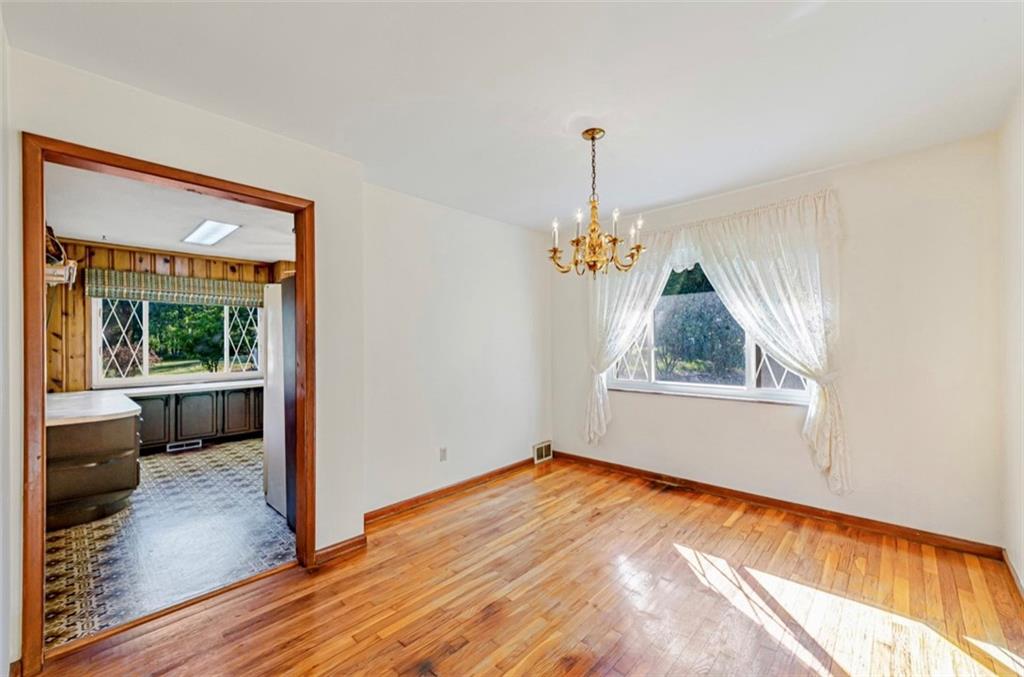 121 Sampson Drive Apollo, PA 15613 - Photo 8 of 33 a view of an empty room and window