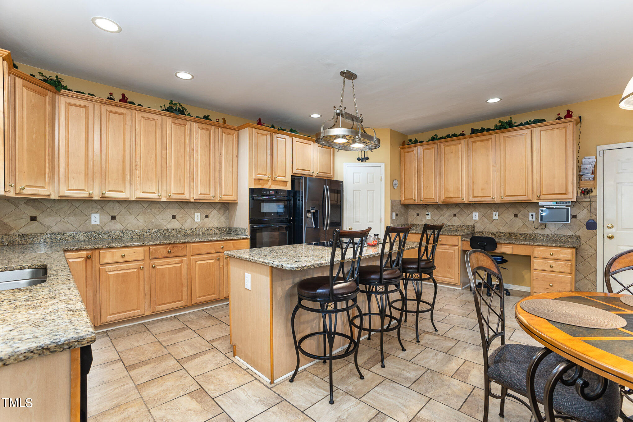 5232 Pinehall Wynd Raleigh, NC 27604 - Photo 14 of 31 011_cy1a0466-edit