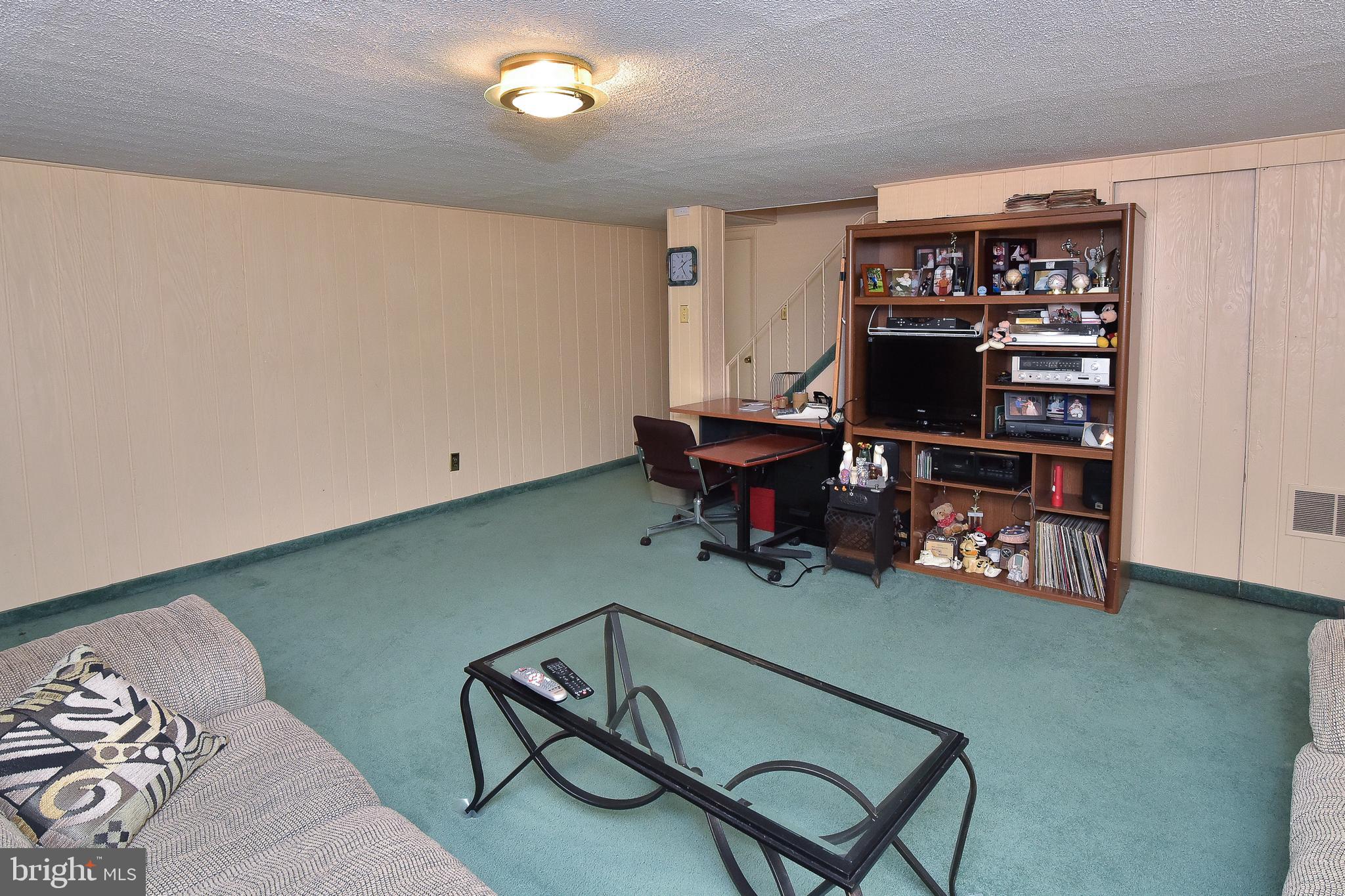 11010 Greiner Road Philadelphia, PA 19116 - Photo 39 of 63 Gallery Image 39