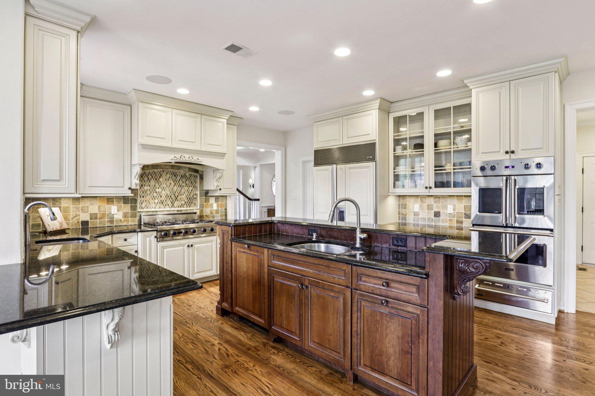 486 Church Road Devon, PA 19333 - Photo 20 of 83 Gourmet kitchen