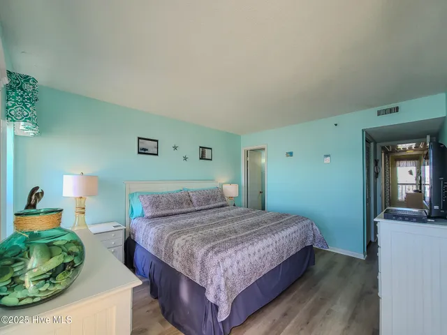 $379,900 | 1866 New River Inlet Road, Unit 3407C, North Topsail Beach, NC 28460