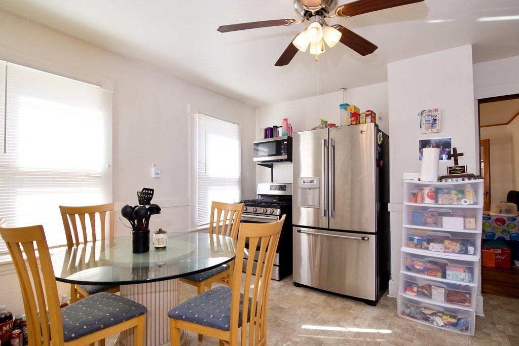 107-109 Rochelle Street Springfield, MA 01109 - Photo 36 of 42 Gallery Image 36
