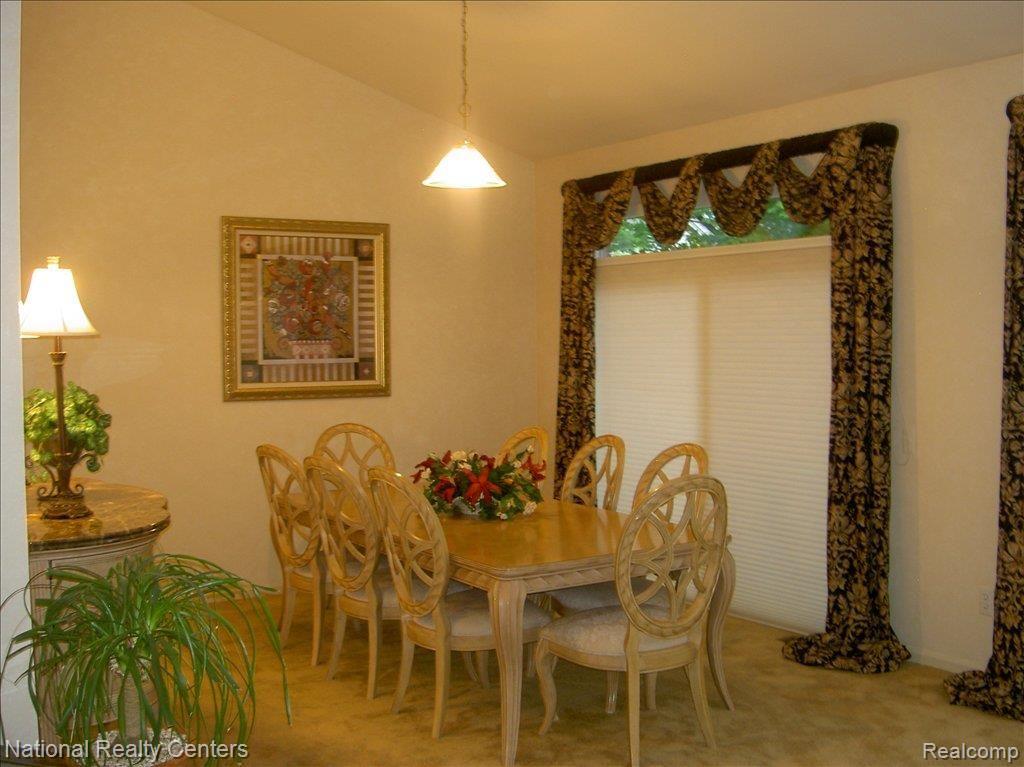 1103 Bluebird Drive Rochester, MI 48307 - Photo 6 of 10 6_Formal DN Rm