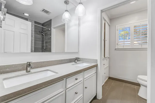 $1,850,000 | 12326 Old Oaks Drive, Houston, TX 77024