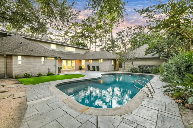 $1,850,000 | 12326 Old Oaks Drive, Houston, TX 77024