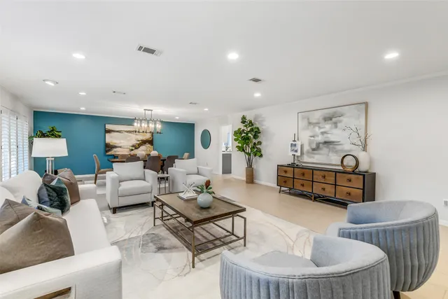 $1,850,000 | 12326 Old Oaks Drive, Houston, TX 77024