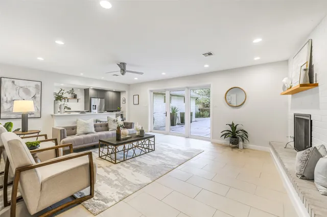 $1,850,000 | 12326 Old Oaks Drive, Houston, TX 77024