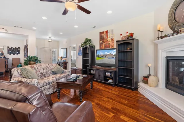 $925,000 | 12373 North Lower Sacramento Road, Lodi, CA 95242