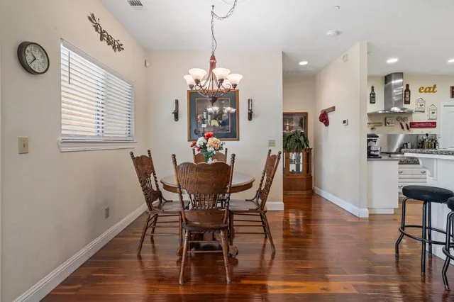 $925,000 | 12373 North Lower Sacramento Road, Lodi, CA 95242