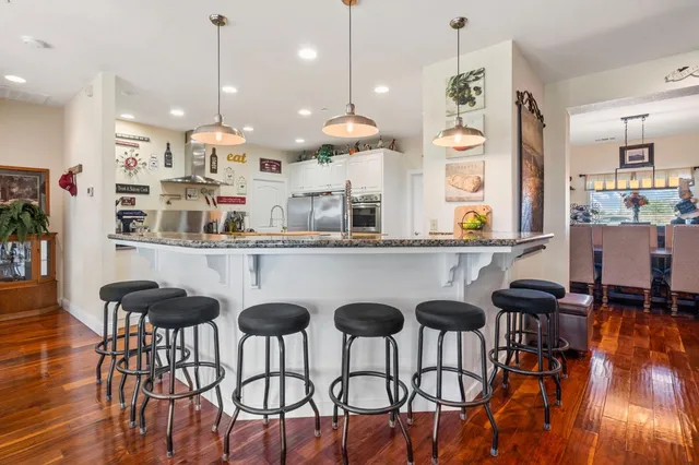 $925,000 | 12373 North Lower Sacramento Road, Lodi, CA 95242