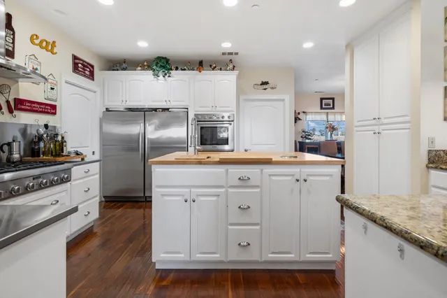 $925,000 | 12373 North Lower Sacramento Road, Lodi, CA 95242