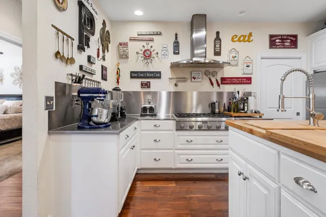 $925,000 | 12373 North Lower Sacramento Road, Lodi, CA 95242